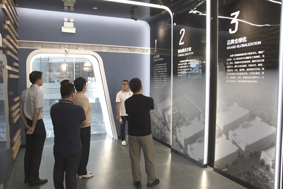 实力见证！汉德空压机受邀惠州电视台专访，讲述中国智造标杆故事